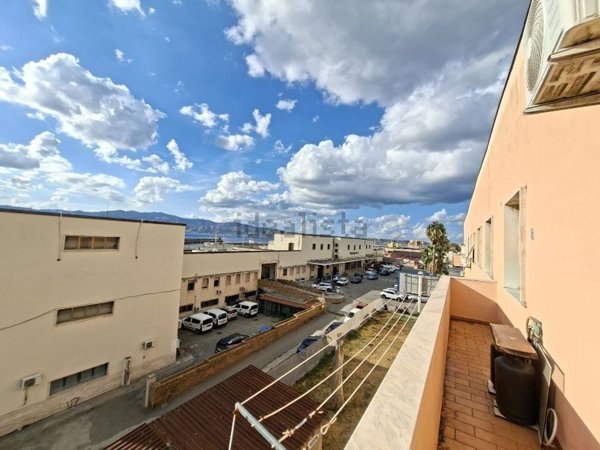 casa indipendente in affitto a Villa San Giovanni