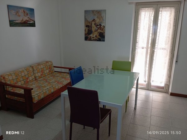 appartamento in affitto a Villa San Giovanni in zona Cannitello