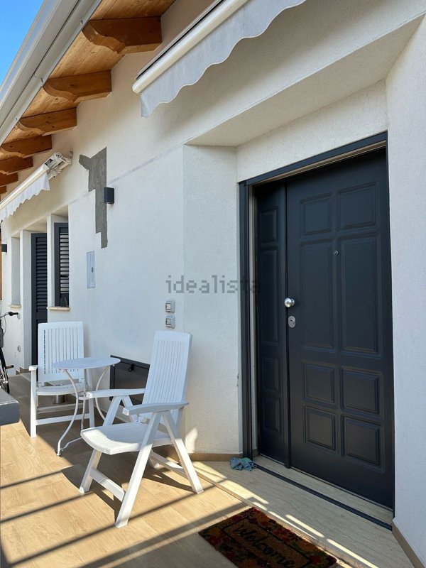 casa indipendente in affitto a Villa San Giovanni in zona Cannitello