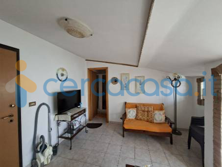 appartamento in affitto a Villa San Giovanni in zona Cannitello