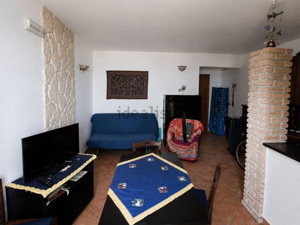appartamento in affitto a Villa San Giovanni in zona Cannitello