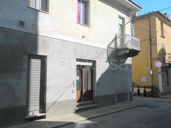 negozio in affitto a Buttigliera d'Asti