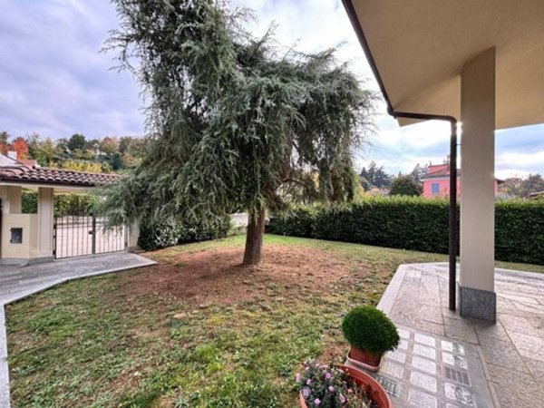 casa indipendente in affitto a Canelli