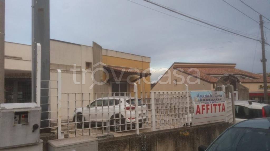 negozio in affitto ad Alcamo