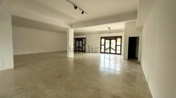 locale commerciale in affitto ad Alcamo