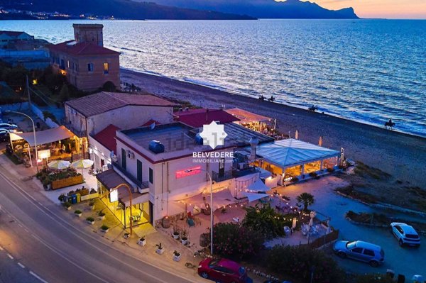 negozio in affitto ad Alcamo in zona Alcamo Marina