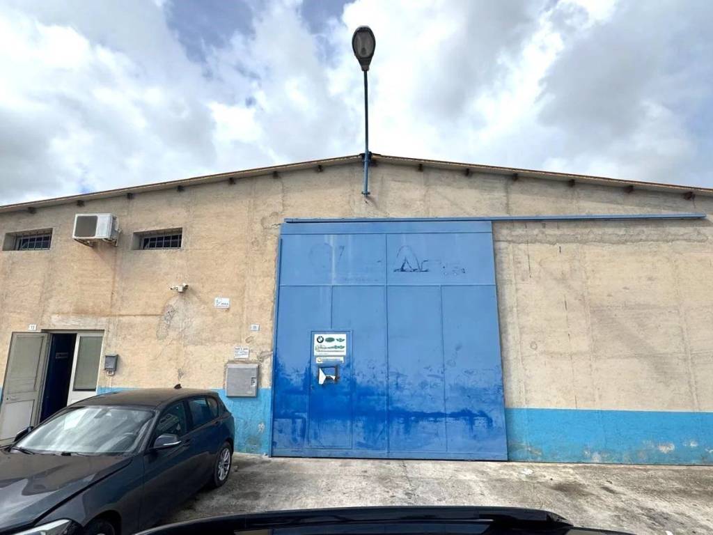 locale commerciale in affitto ad Alcamo