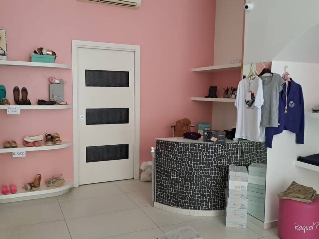 negozio in affitto ad Alcamo