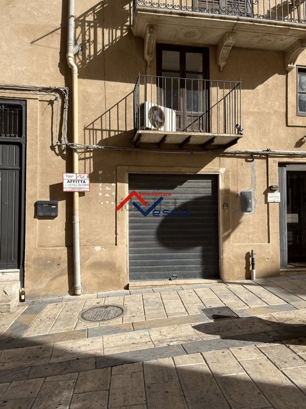 locale commerciale in affitto ad Alcamo