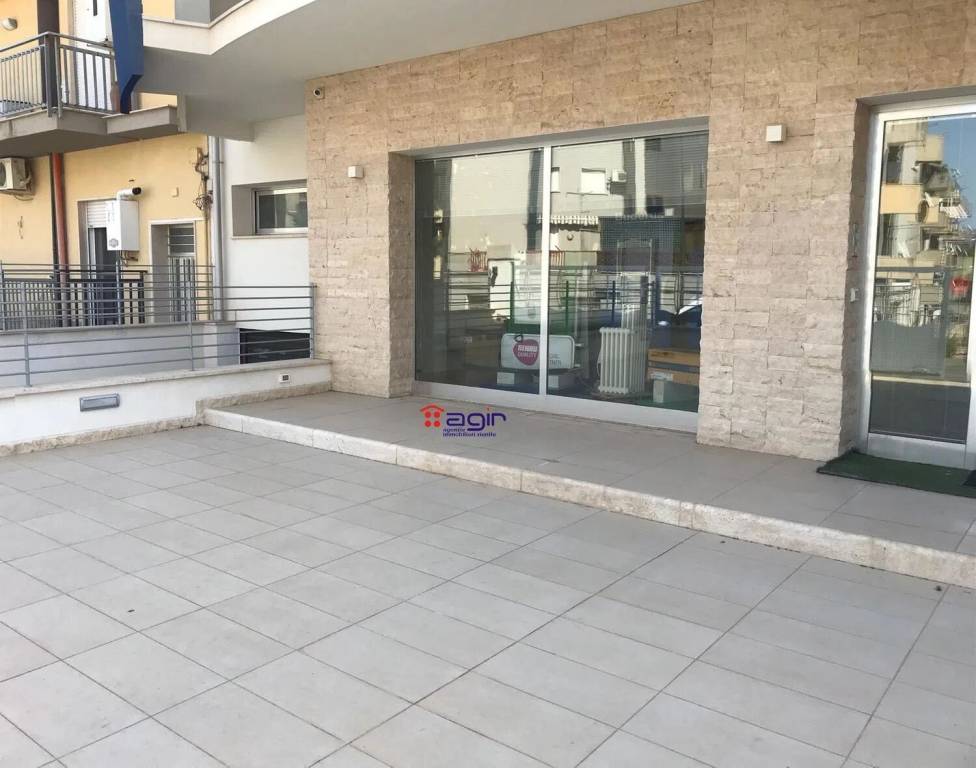 negozio in affitto ad Alcamo