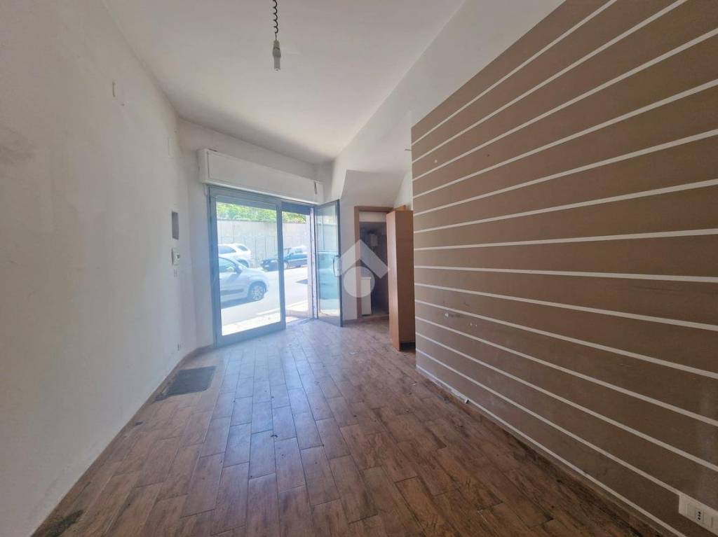 negozio in affitto ad Alcamo