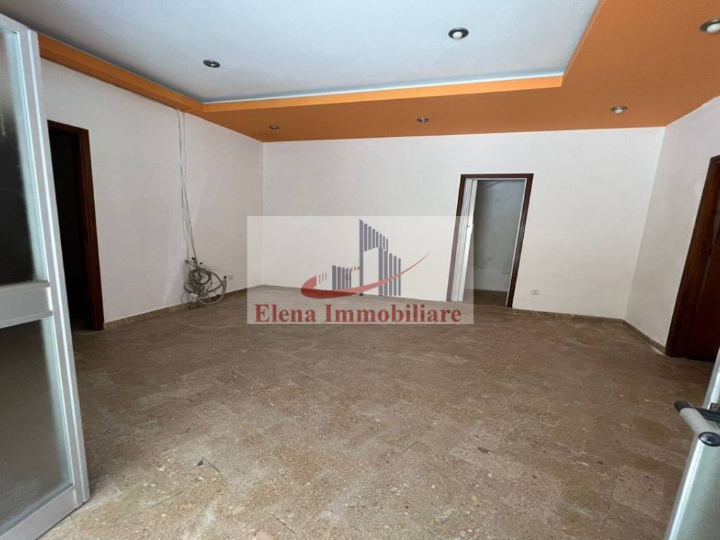 negozio in affitto ad Alcamo