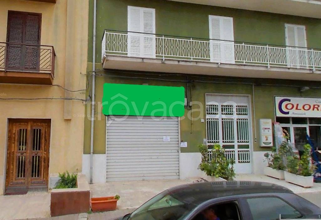 negozio in affitto ad Alcamo