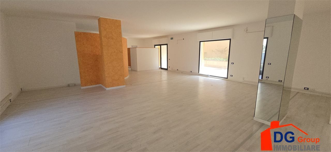 locale commerciale in affitto ad Alcamo
