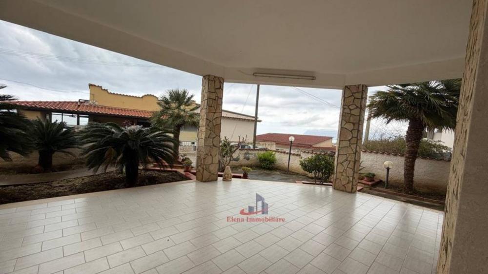 casa indipendente in affitto ad Alcamo in zona Alcamo Marina