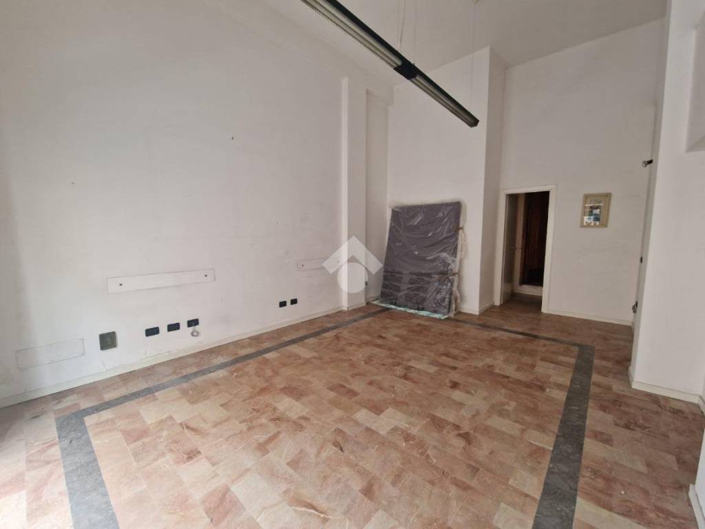 locale commerciale in affitto ad Alcamo in zona Navarra