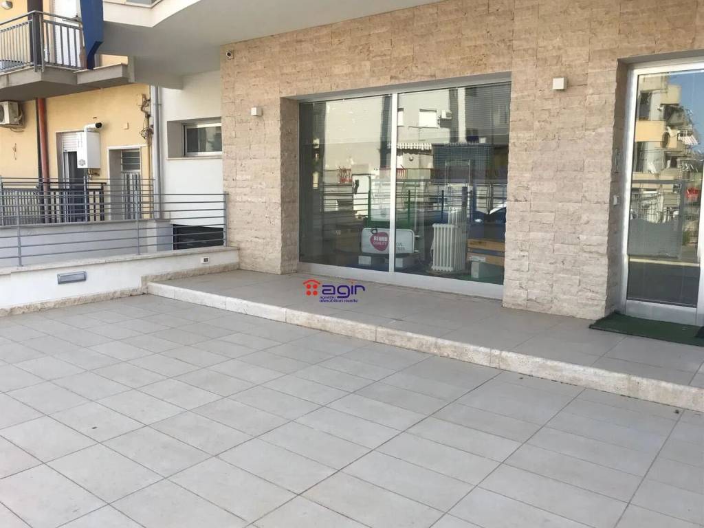 negozio in affitto ad Alcamo