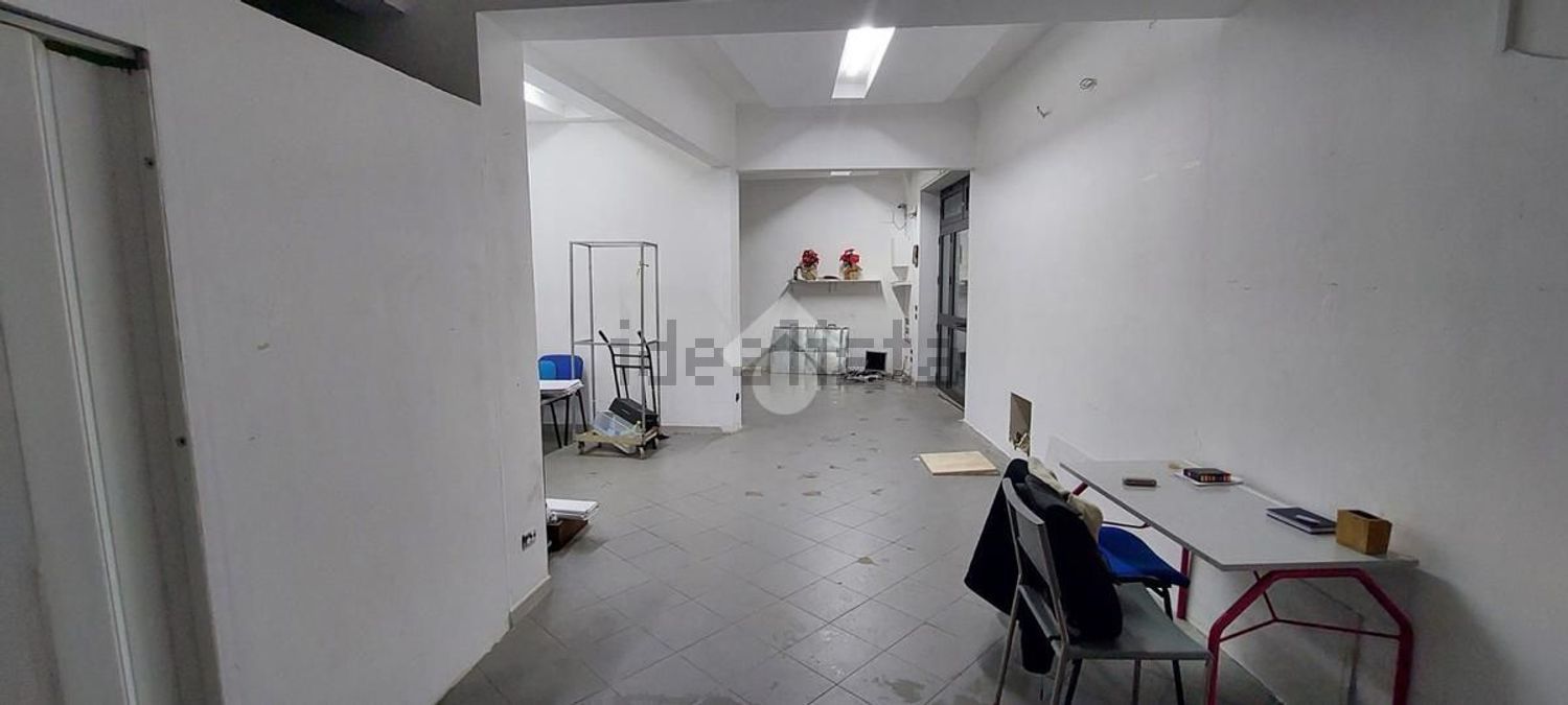 locale commerciale in affitto ad Alcamo in zona Centro Città