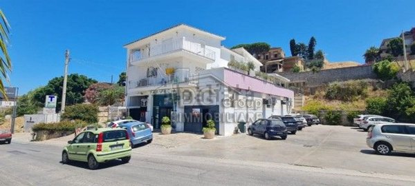 locale commerciale in affitto ad Alcamo