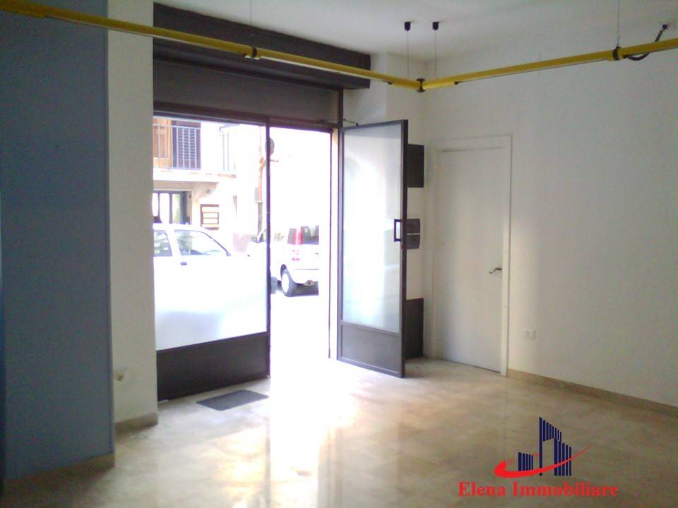 locale commerciale in affitto ad Alcamo in zona Centro Città