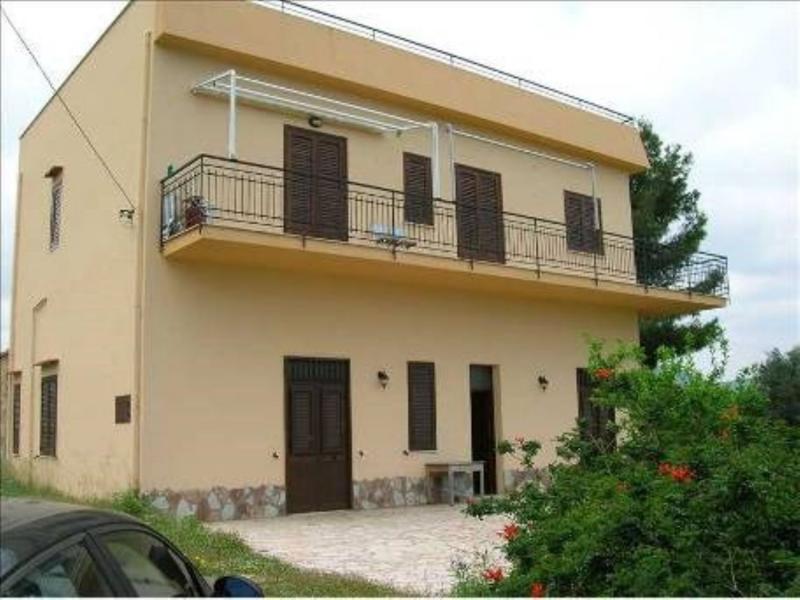appartamento in affitto a Castellammare del Golfo in zona Scopello