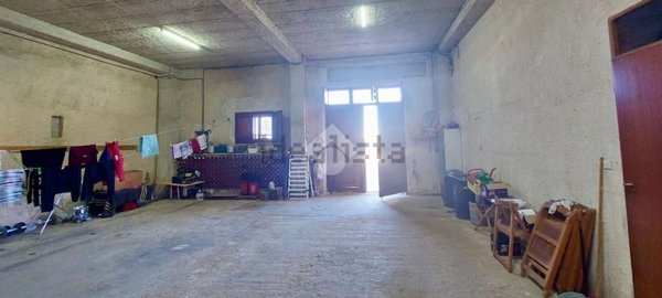 locale commerciale in affitto a Castellammare del Golfo