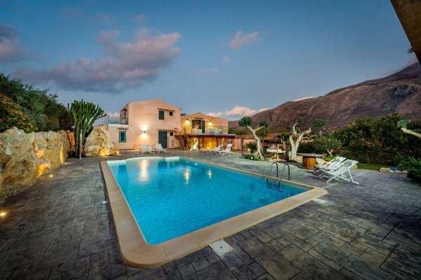 casale in affitto a Castellammare del Golfo