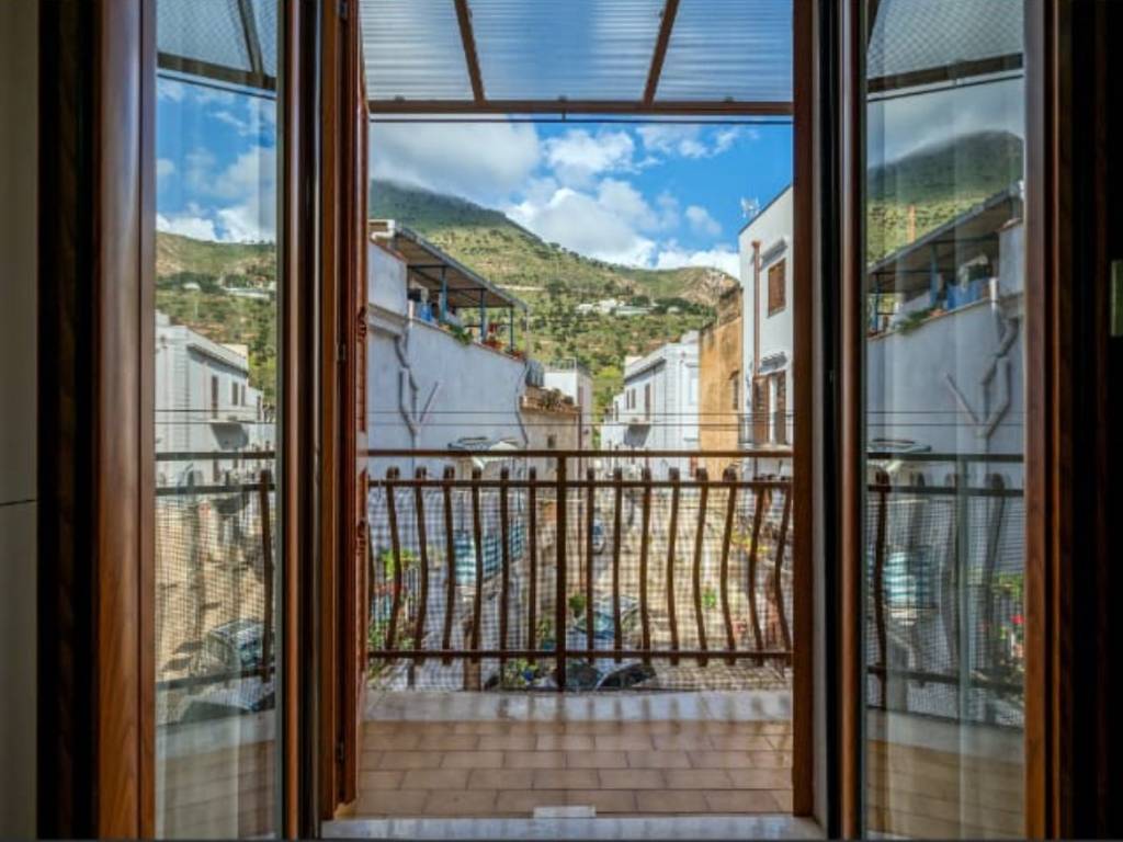 appartamento in affitto a Castellammare del Golfo in zona Scopello