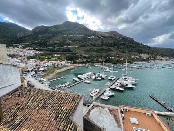 appartamento in affitto a Castellammare del Golfo