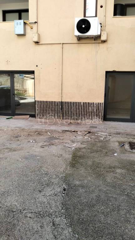 negozio in affitto a Castellammare del Golfo