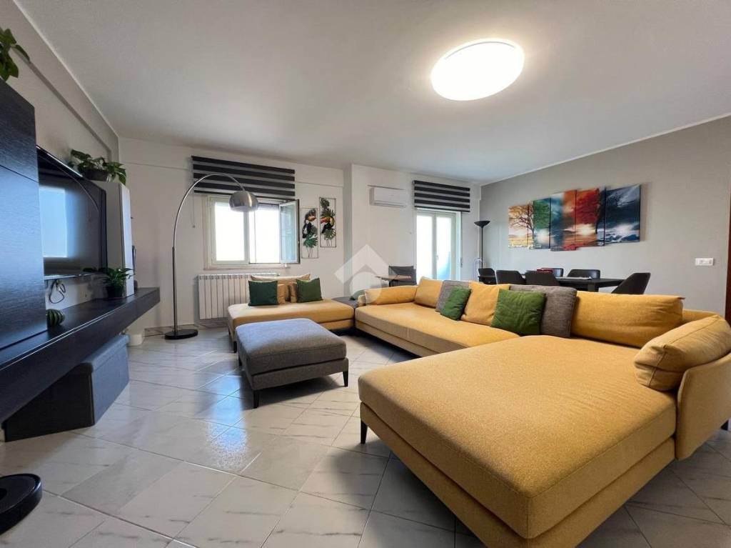 appartamento in affitto a Castellammare del Golfo