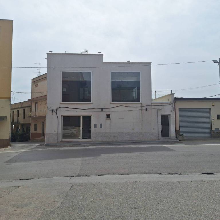negozio in affitto a Castelvetrano