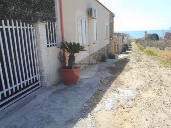 appartamento in affitto a Castelvetrano in zona Triscina di Selinunte