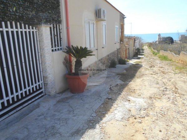 appartamento in affitto a Castelvetrano in zona Triscina di Selinunte