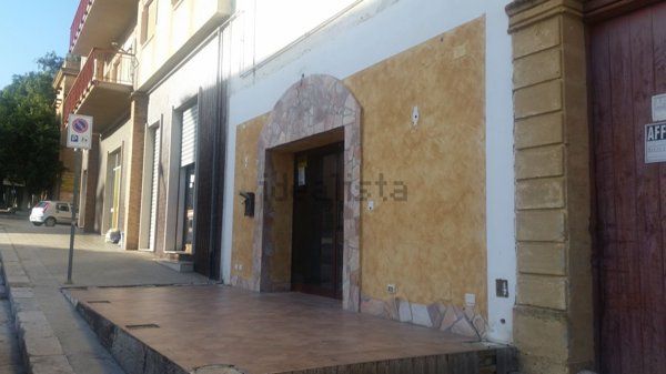 locale commerciale in affitto a Castelvetrano