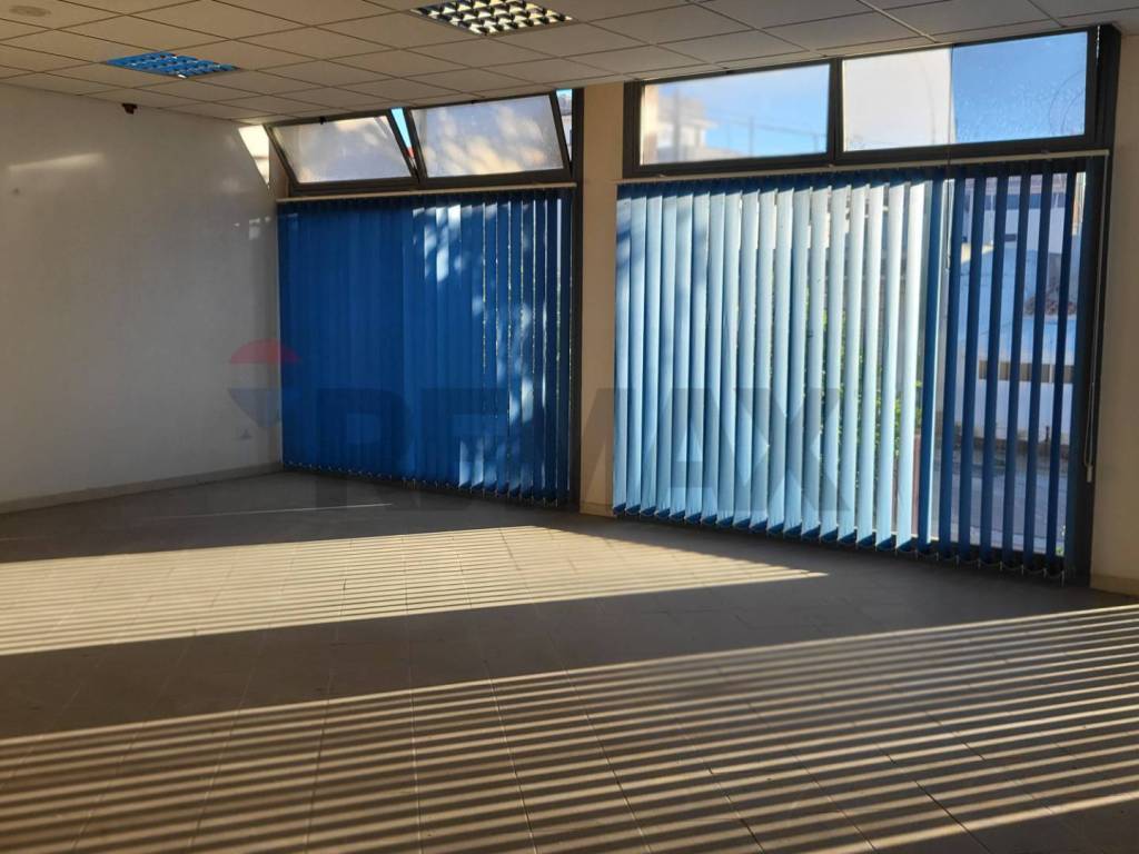 locale commerciale in affitto a Castelvetrano