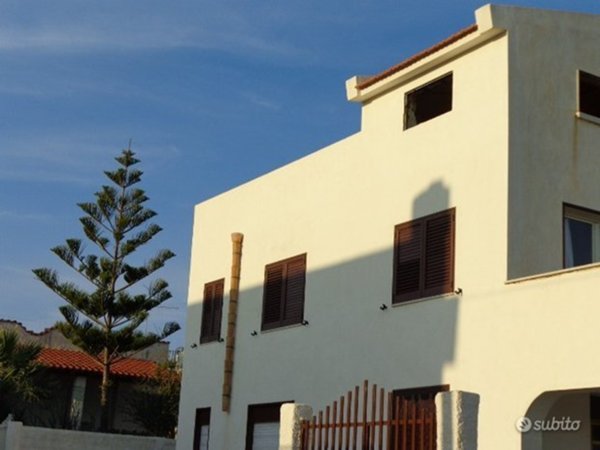 casa indipendente in affitto a Castelvetrano in zona Marinella di Selinunte