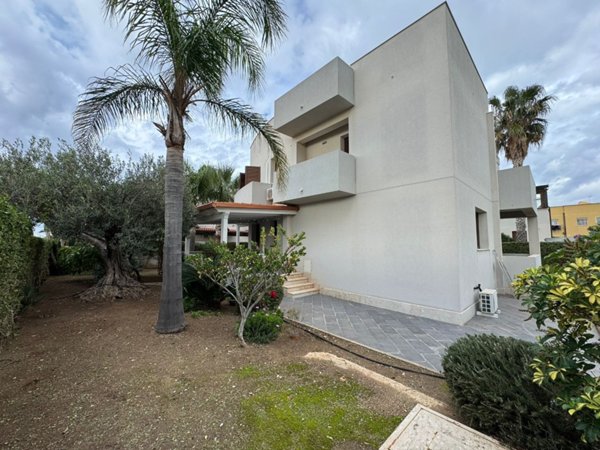 casa indipendente in affitto ad Erice