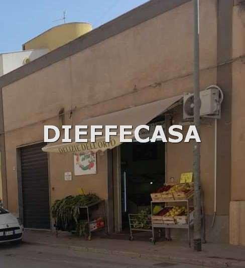 appartamento in affitto a Marsala in zona Strasatti
