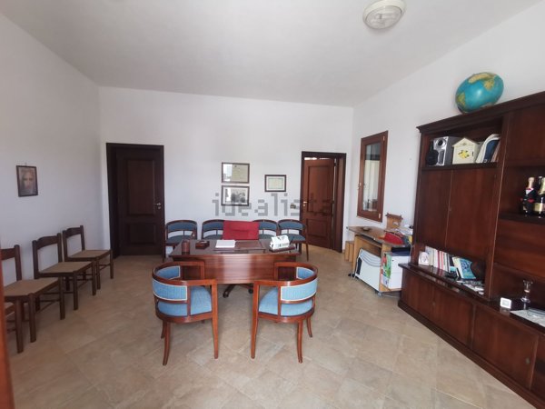 locale commerciale in affitto a Marsala