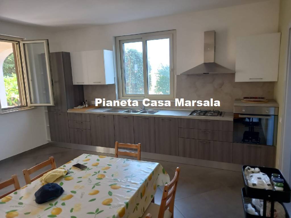 casa indipendente in affitto a Marsala