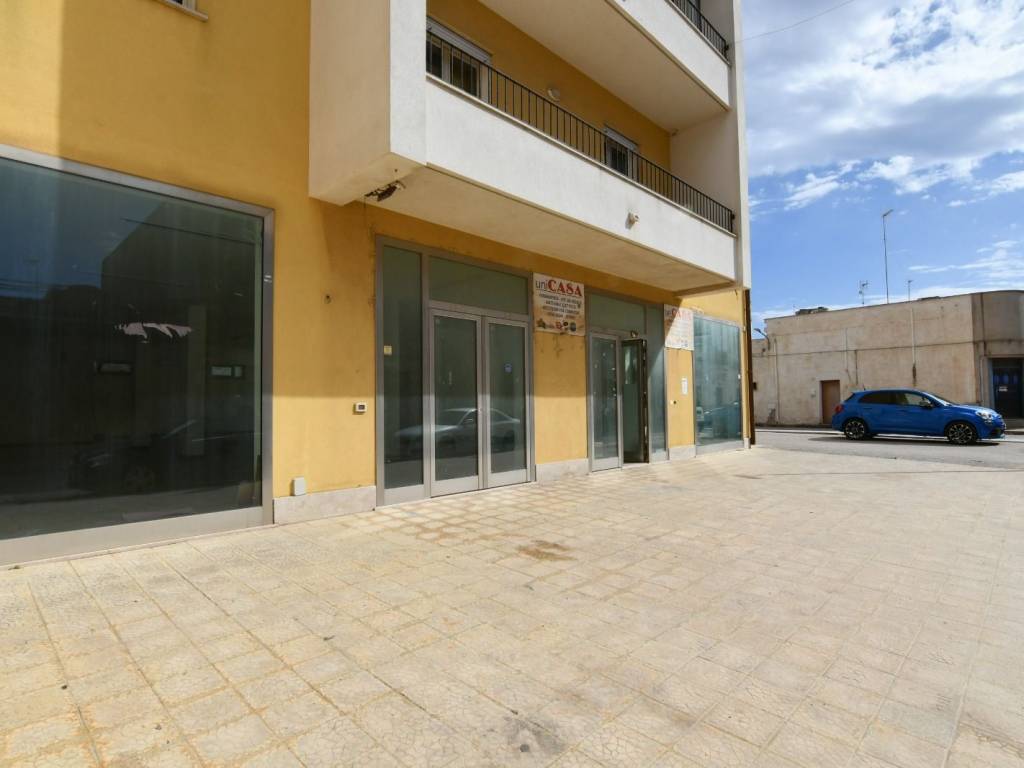negozio in affitto a Marsala