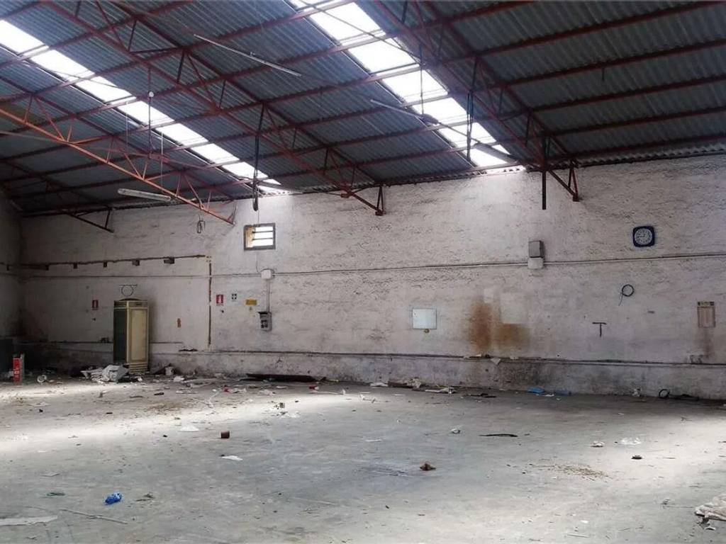 locale commerciale in affitto a Marsala