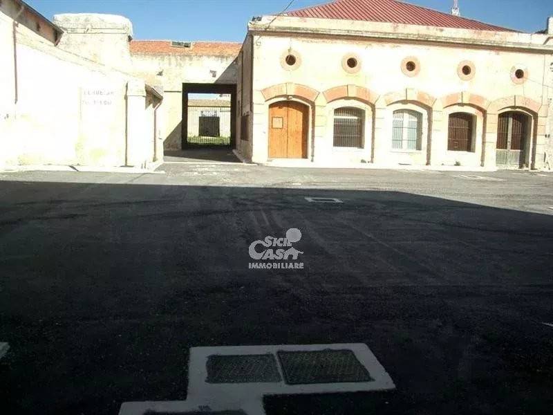locale commerciale in affitto a Marsala