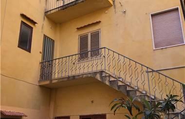 negozio in affitto a Marsala in zona Centro Storico