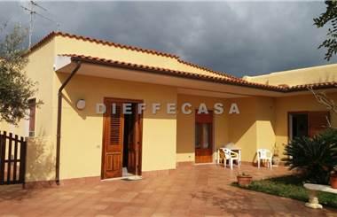 casa indipendente in affitto a Marsala