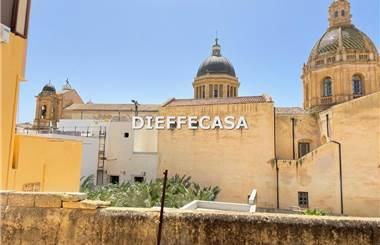 negozio in affitto a Marsala in zona Centro Storico
