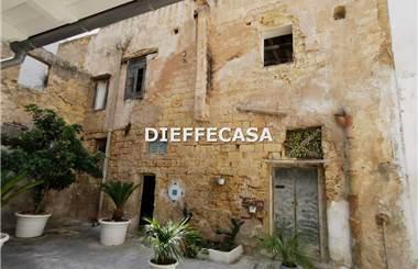 appartamento in affitto a Marsala in zona Centro Storico