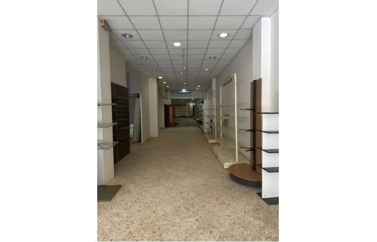 locale commerciale in affitto a Marsala