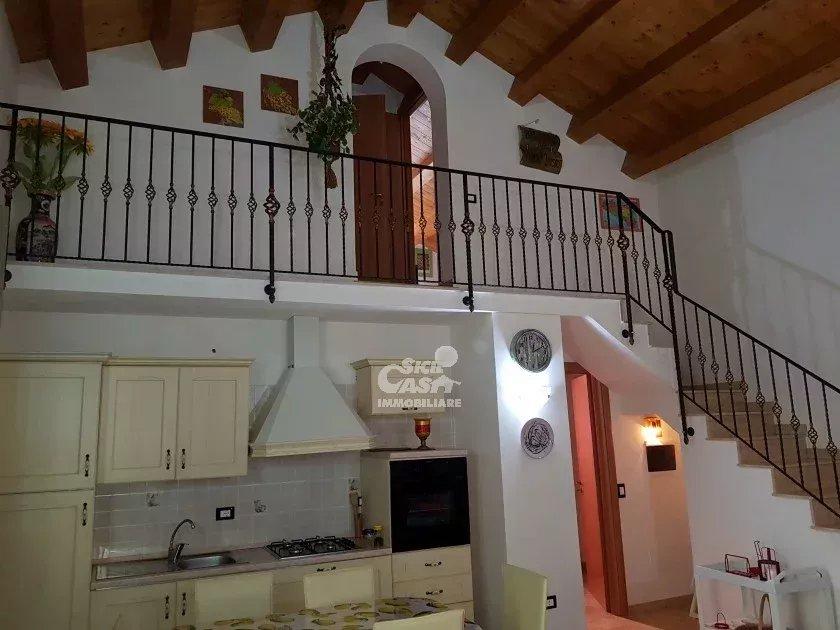 casa indipendente in affitto a Marsala in zona Strasatti